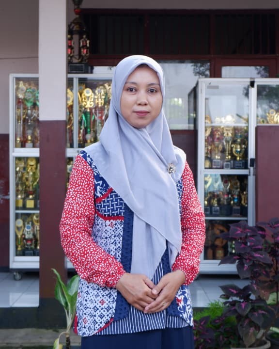 Diah Pujiati, S.Pd.I